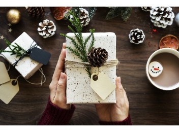 Bạn cần lưu ý gì khi chọn quà sinh nhật ý nghĩa tặng người thân Bạn cần lưu ý gì khi chọn quà sinh nhật ý nghĩa tặng người thân